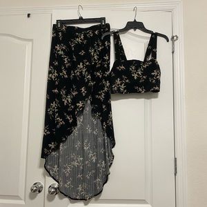 American Eagle Two Piece Skirt Set Medium